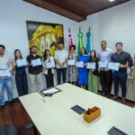 Câmara realiza diplomação de dez servidores após conclusão de Jornada de Formação