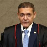 Kassio pede à PGR parecer sobre revisão da pena de Bolsonaro